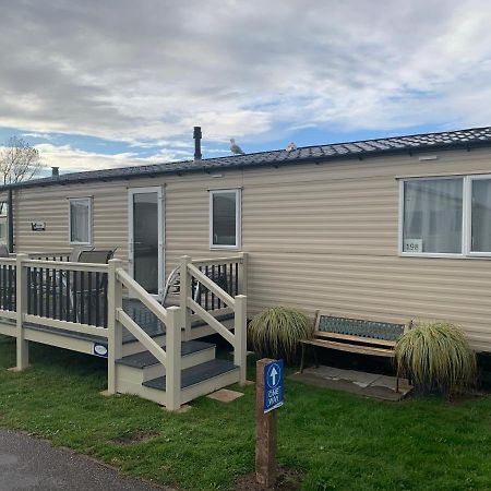 Hotel Gold Plus 6 Berth Caravan In New Beach With Parking Wifi And Decking Dymchurch Exterior foto