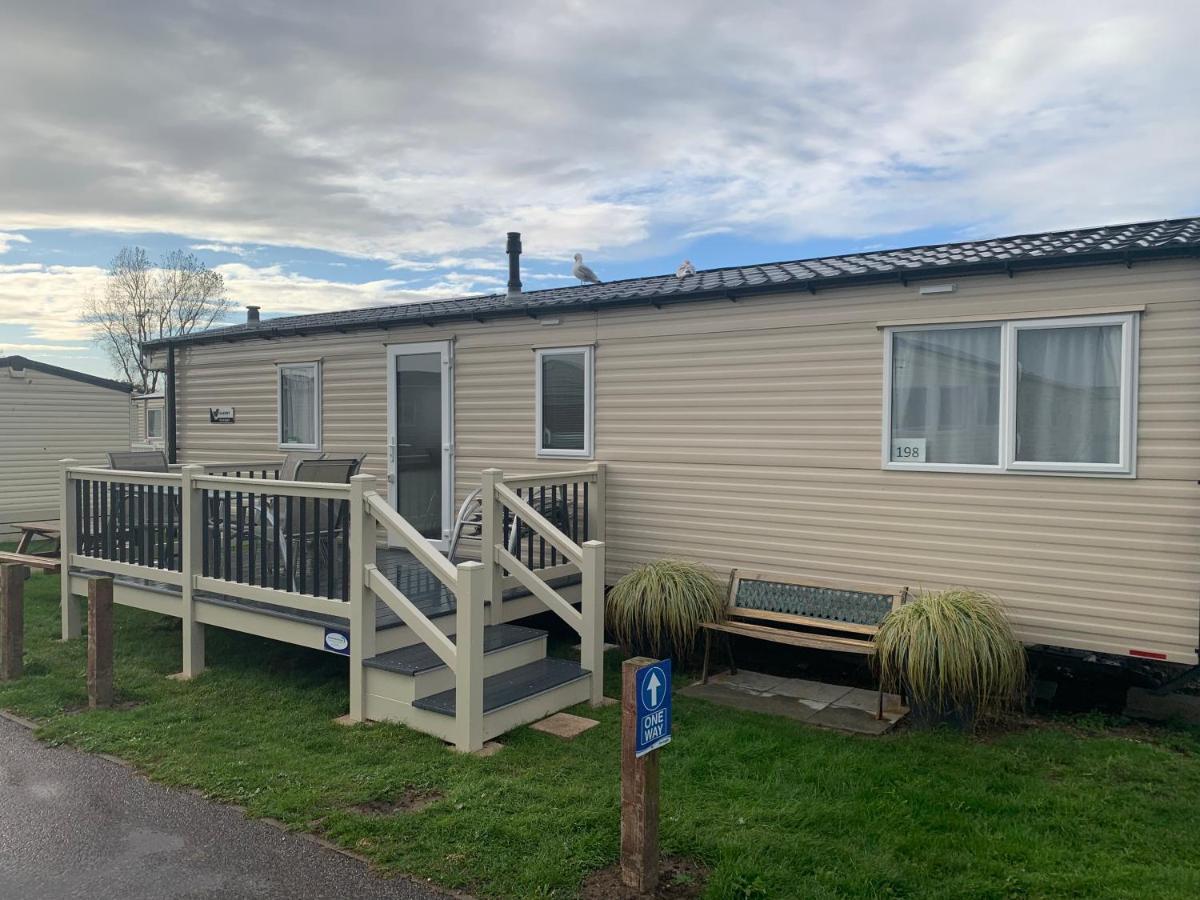 Hotel Gold Plus 6 Berth Caravan In New Beach With Parking Wifi And Decking Dymchurch Exterior foto