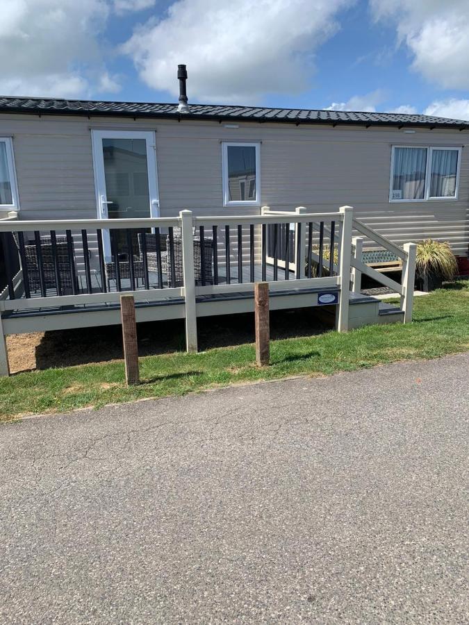 Hotel Gold Plus 6 Berth Caravan In New Beach With Parking Wifi And Decking Dymchurch Exterior foto